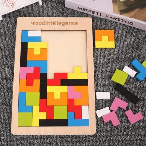 Puzzle 3D en bois Tangram