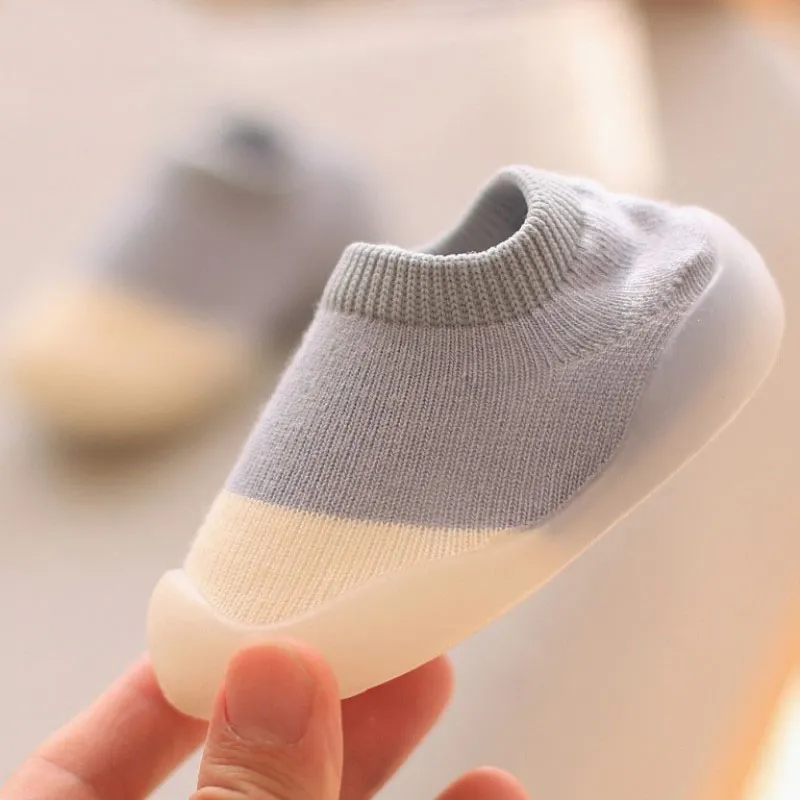 Chaussettes Antidérapantes en Coton pour Bébé 0 à 4 Ans - ChaussettesAntiGlisseDouces – Image 2